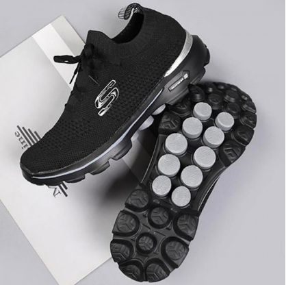 خرید کتونی سبک و راحت مخصوص پیاده روی  SKECHERS