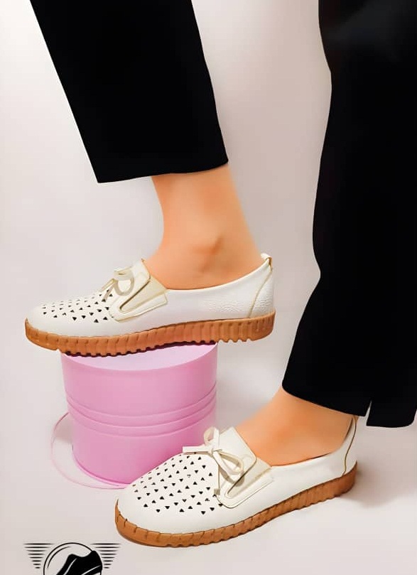 کفش طبی زنانه سفید