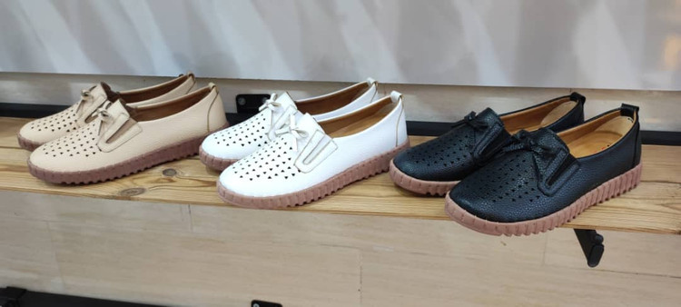 کفش طبی زنانه