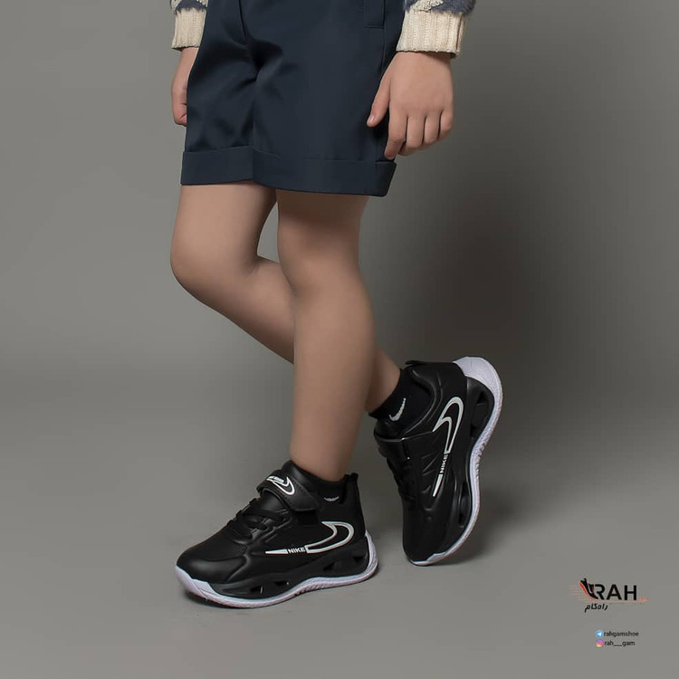 کفش اسپرت بچه گانه مشکی
